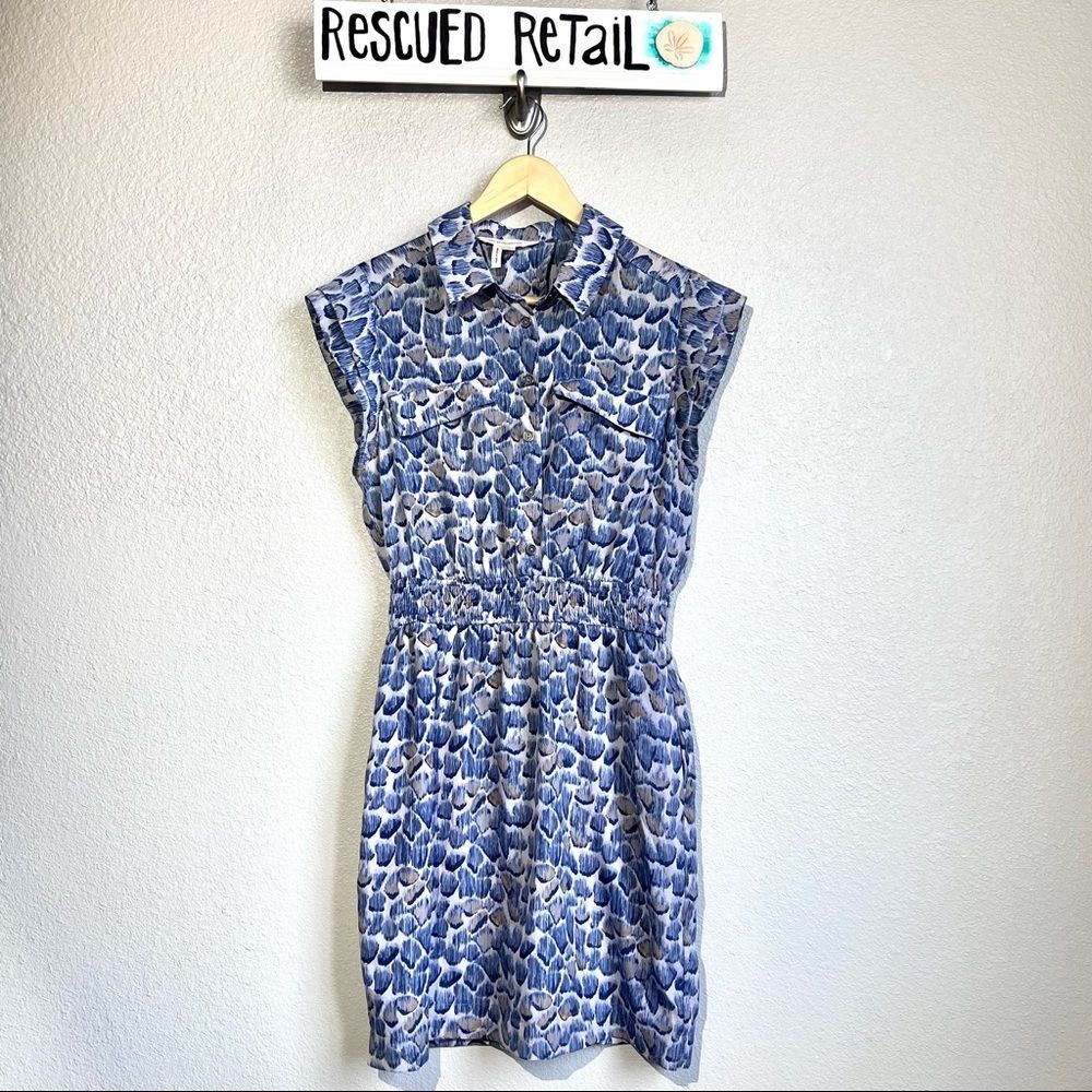 BCBGeneration Smocked Waist Keyhole Mini Dress Size Small